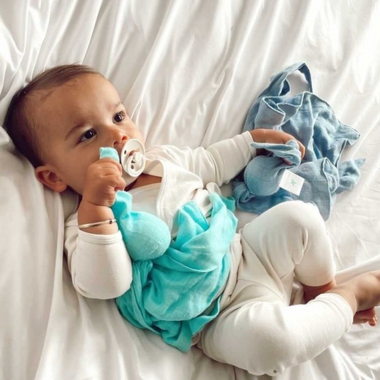 Cuski Mussi Comforter, Spearmint Baby