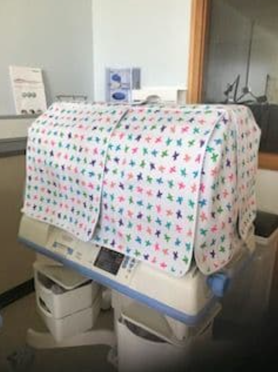 Cuski Incubator Cover Anti-bacterial, Anti-slip & Blackout